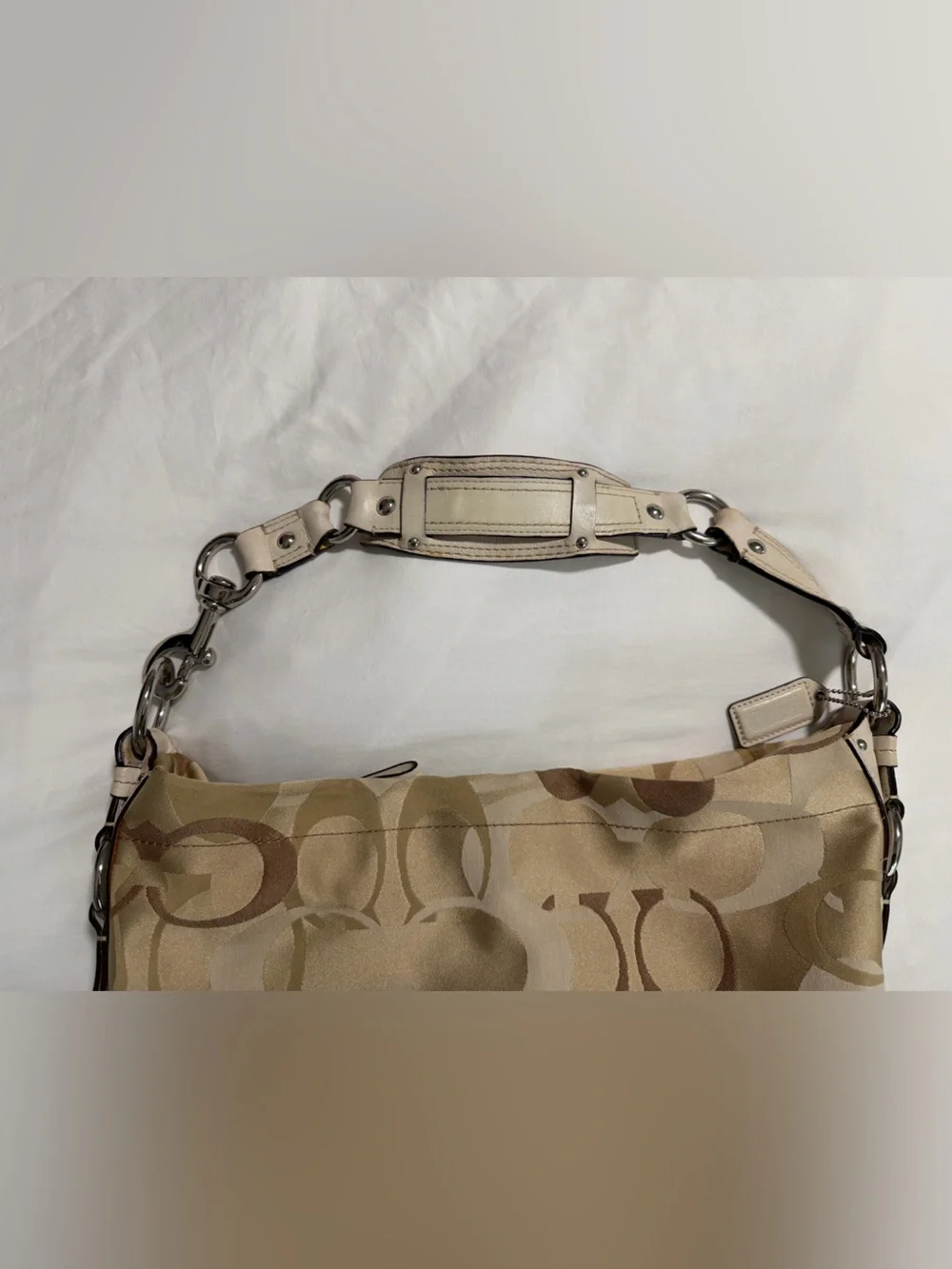 Y2K Coach Shoulder Bag - Tan colors